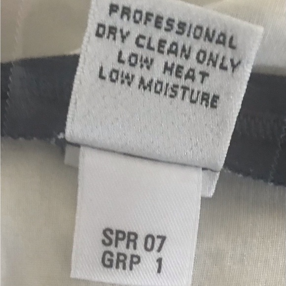 NWT  St John Collection Multi Colored Silk Floral Skirt - Size 10 - Picture 5 of 5